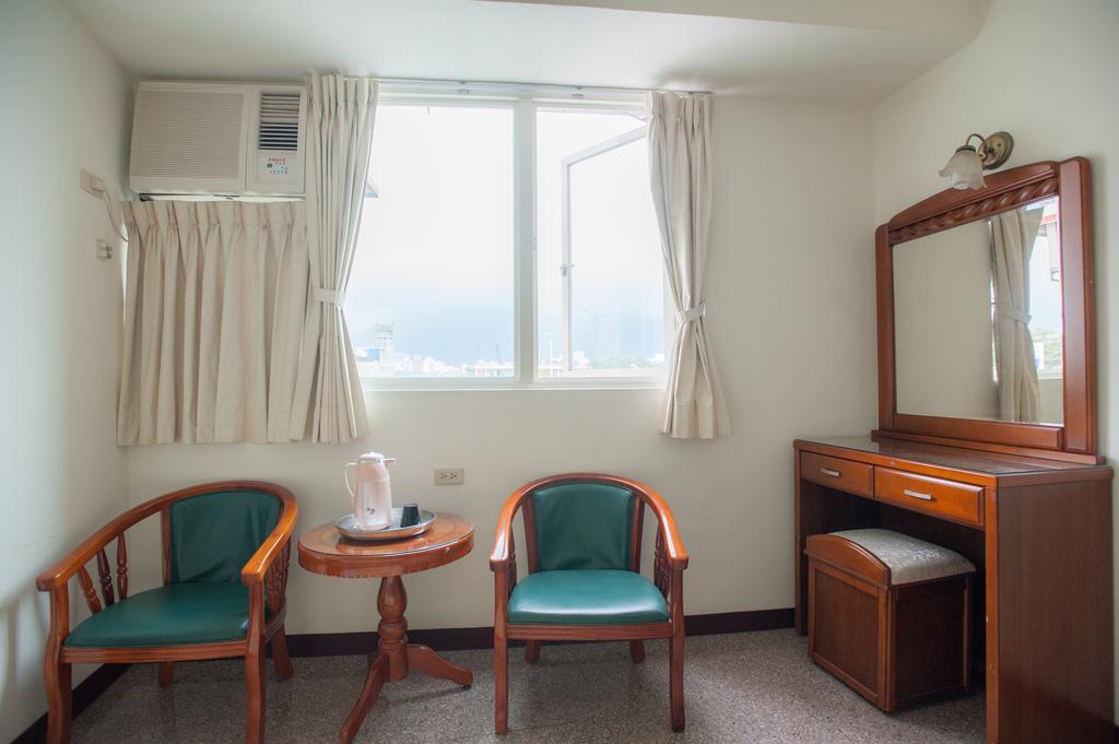 Chantai Hotel Хуалянь Экстерьер фото