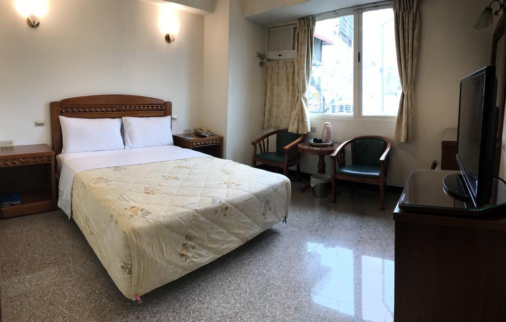Chantai Hotel Хуалянь Экстерьер фото