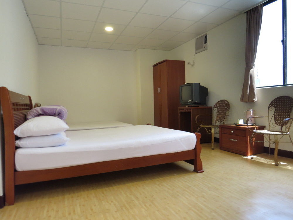 Chantai Hotel Хуалянь Экстерьер фото