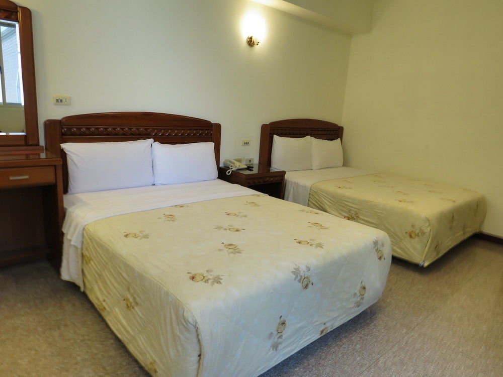 Chantai Hotel Хуалянь Экстерьер фото